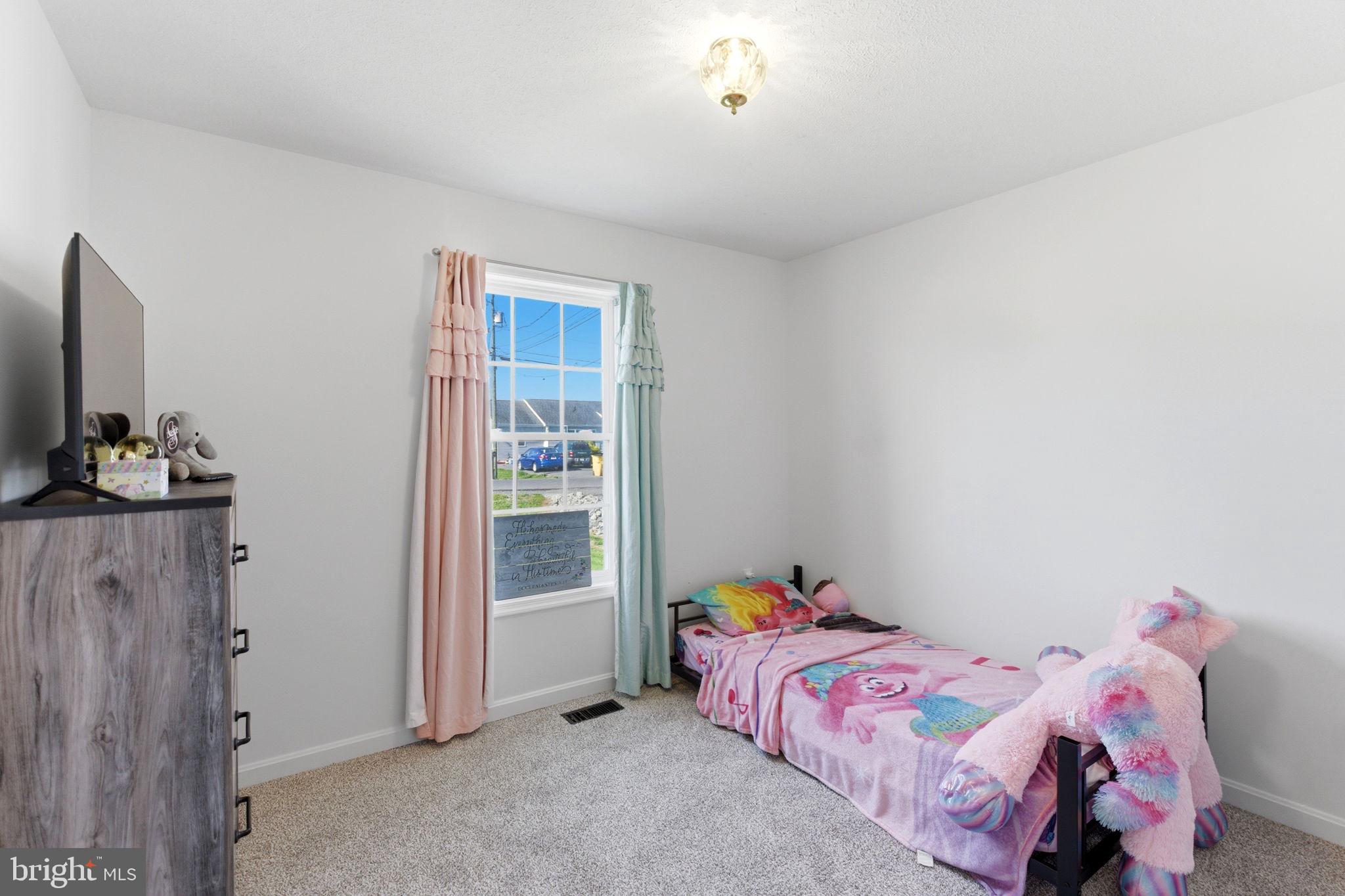 ELIZABETH STATION - Residential