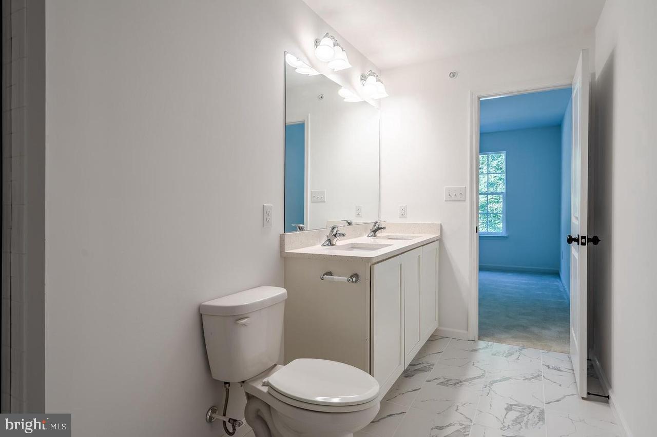 ENCLAVE AT BELL TAVERN - Residential Lease