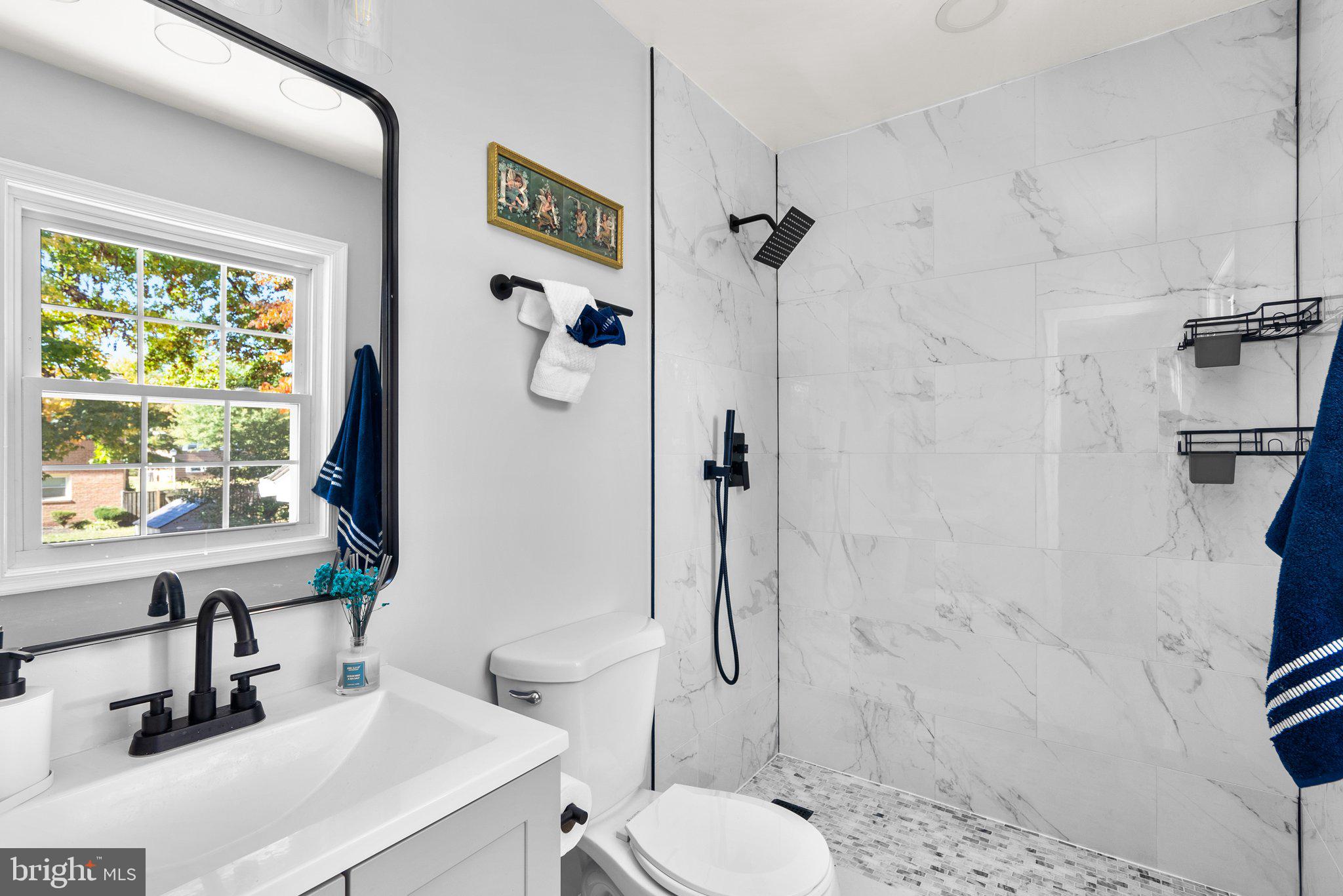 TANTALLON SQUARE - Residential