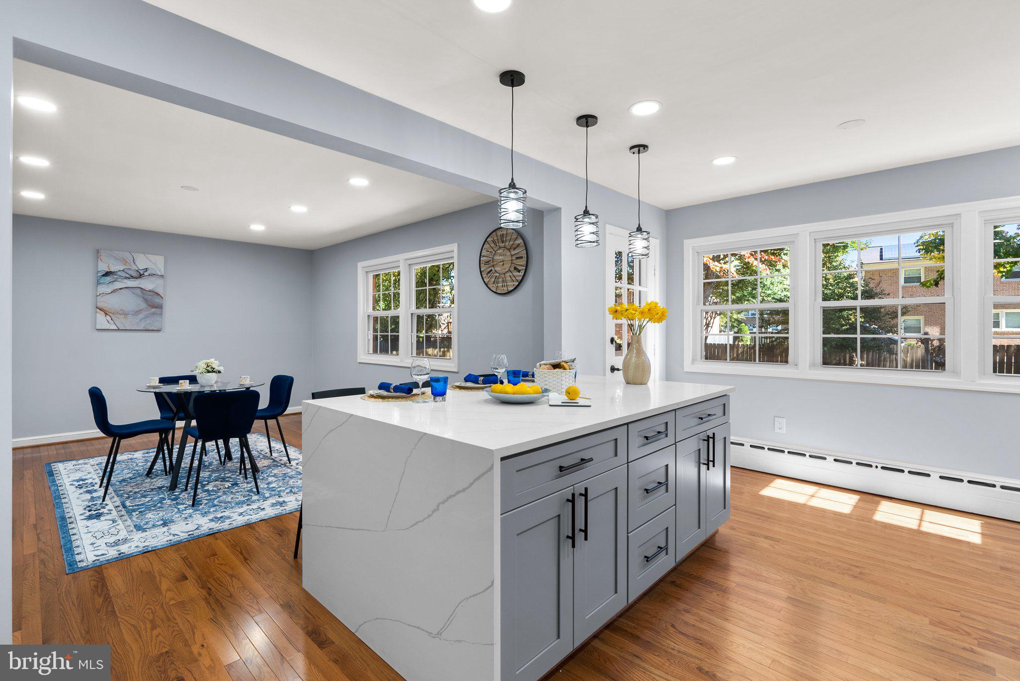 TANTALLON SQUARE - Residential