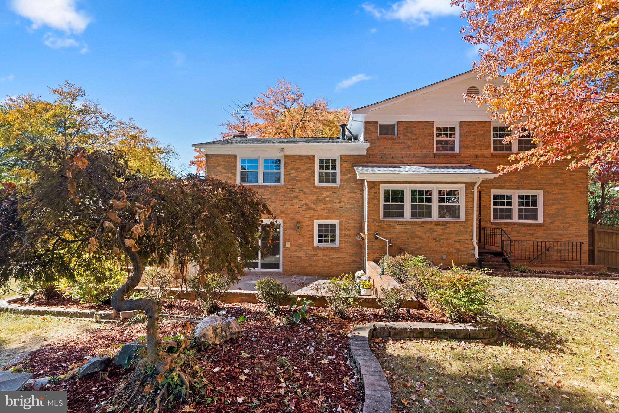 TANTALLON SQUARE - Residential