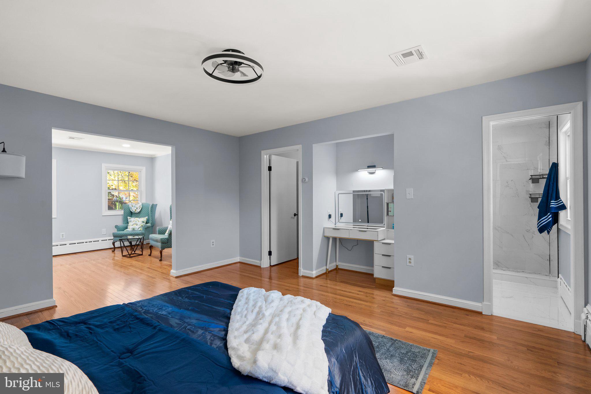 TANTALLON SQUARE - Residential