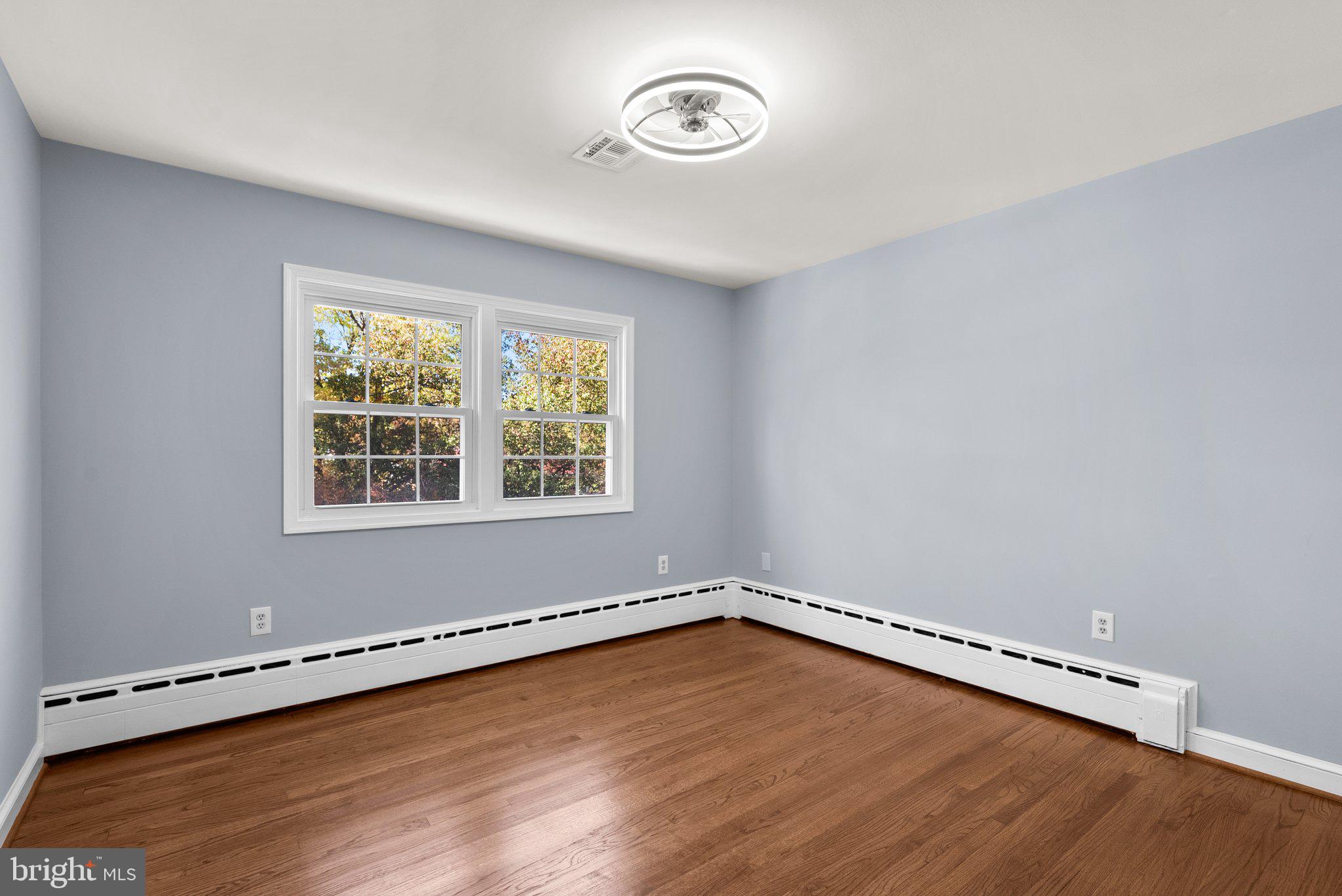 TANTALLON SQUARE - Residential