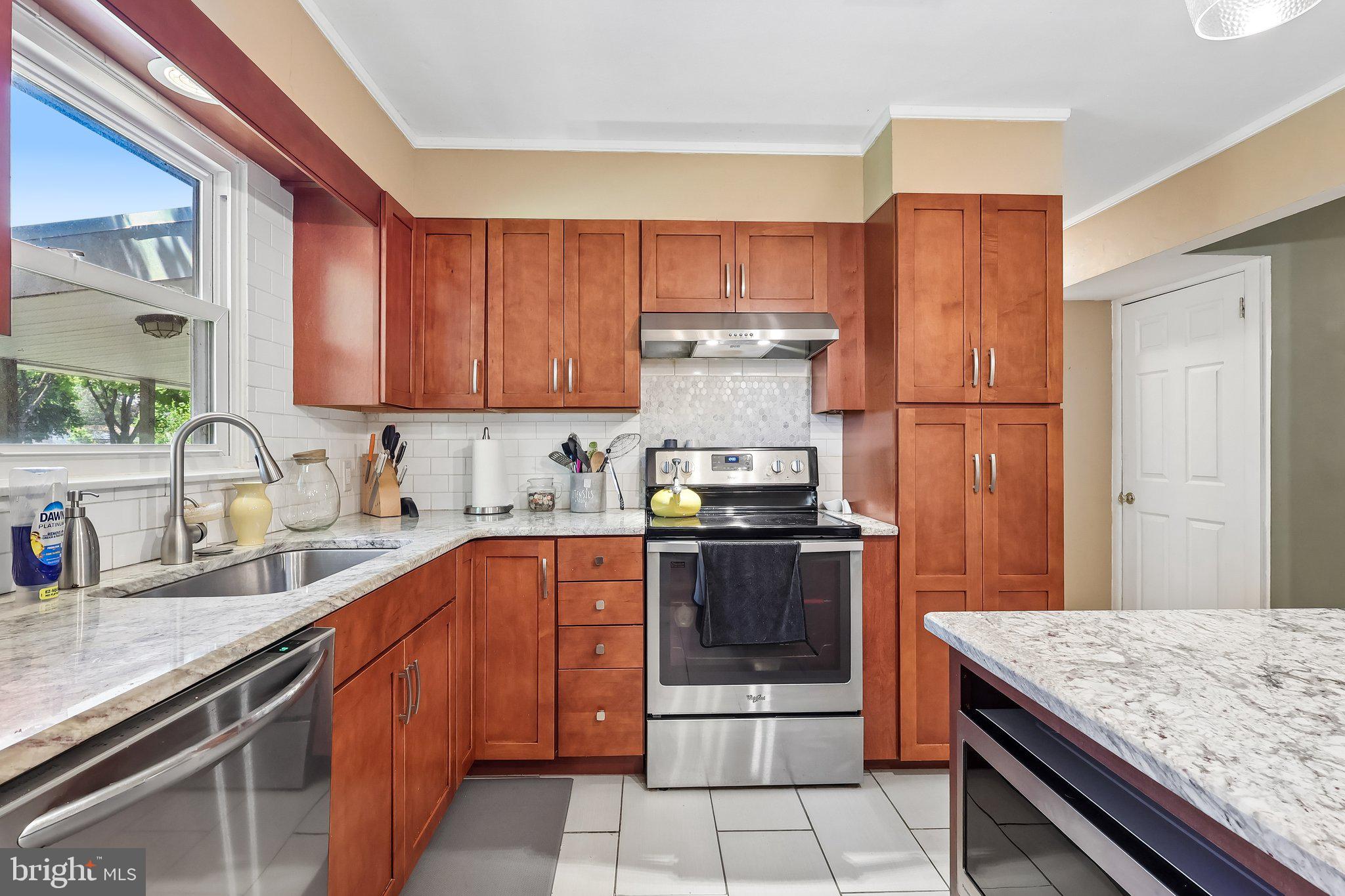 GREEN ACRES - Residential