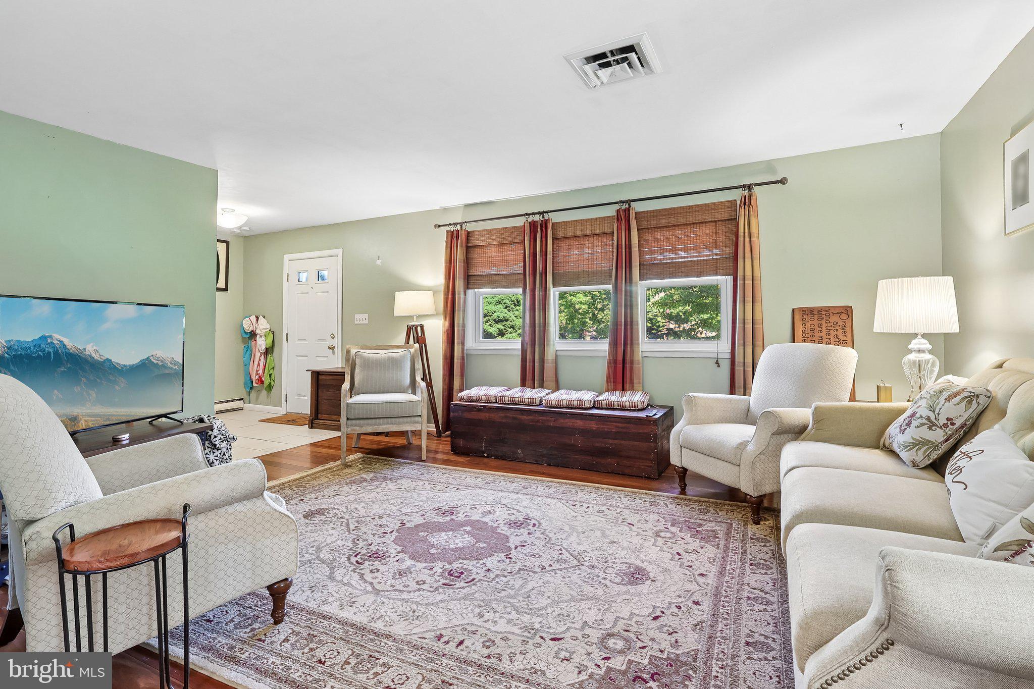 GREEN ACRES - Residential