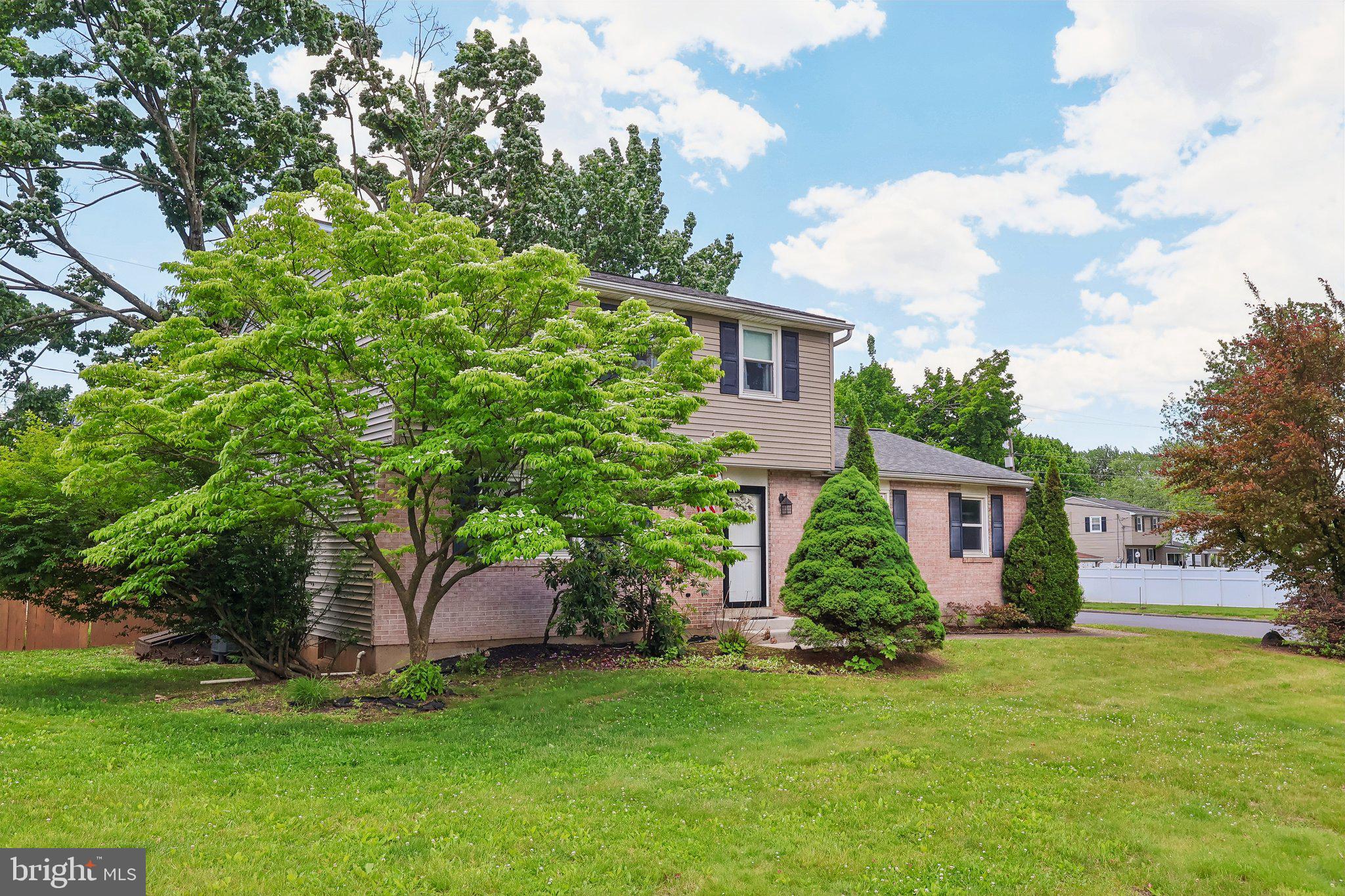 GREEN ACRES - Residential