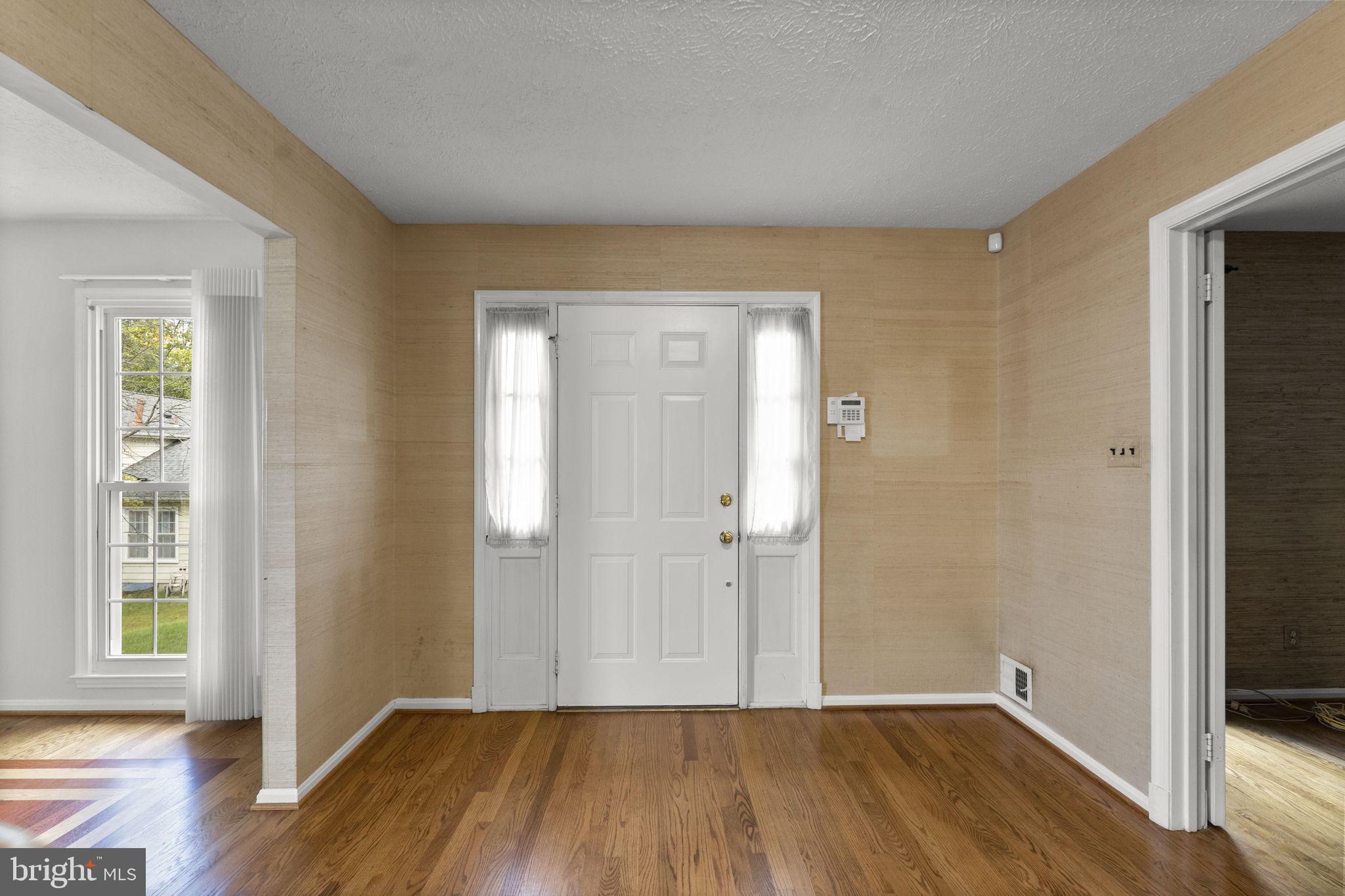 2206 TOUCHSTONE COURT