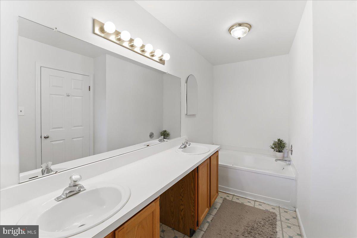 DARLINGTON WOODS - Residential