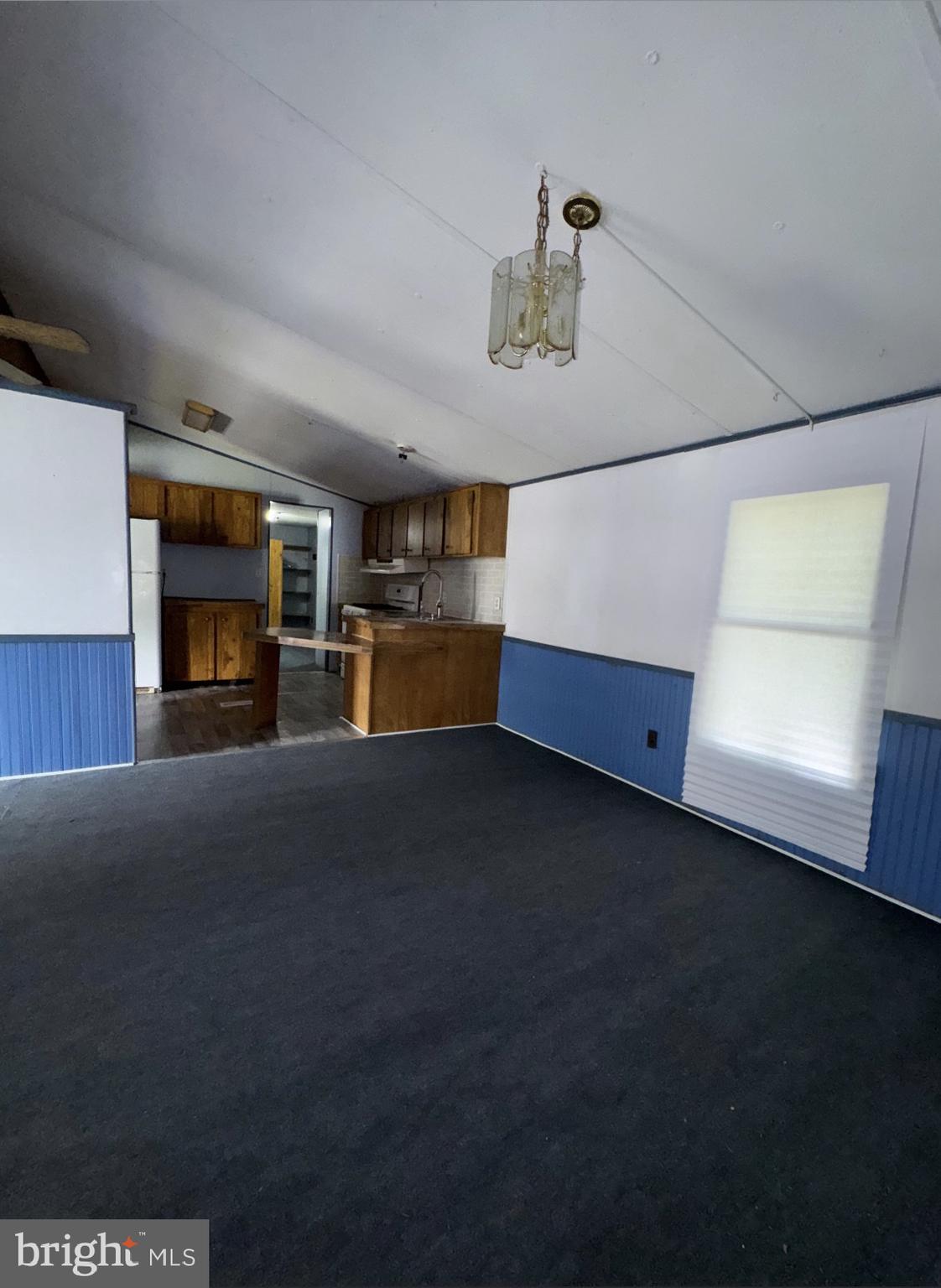 39 HOLLY HILL DRIVE 39