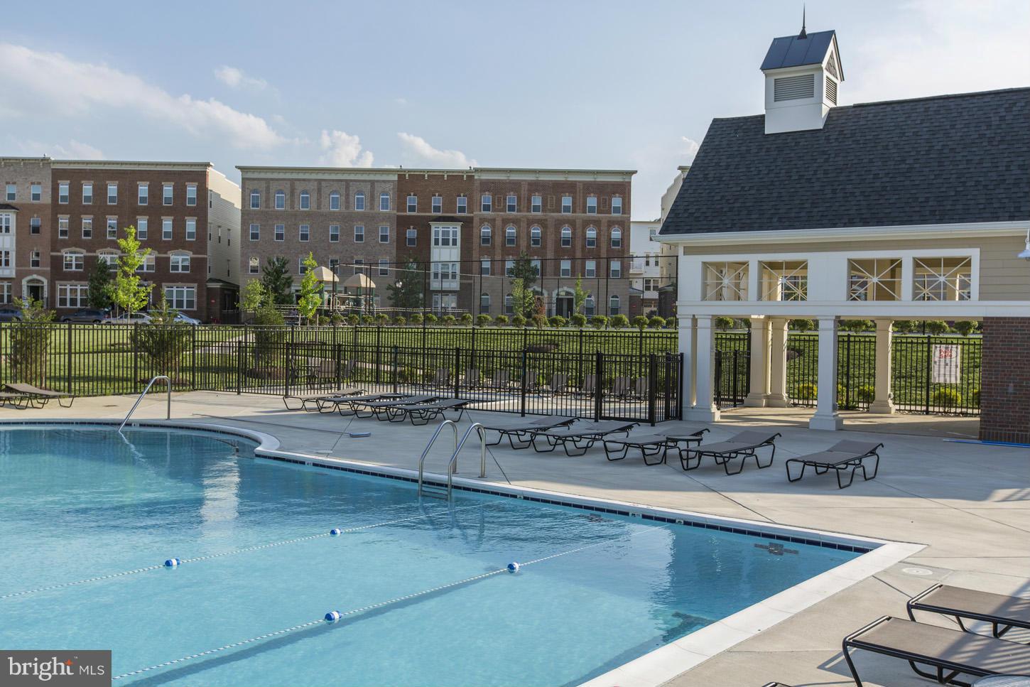 PARKLANDS AT WATKINS MILL - Residential