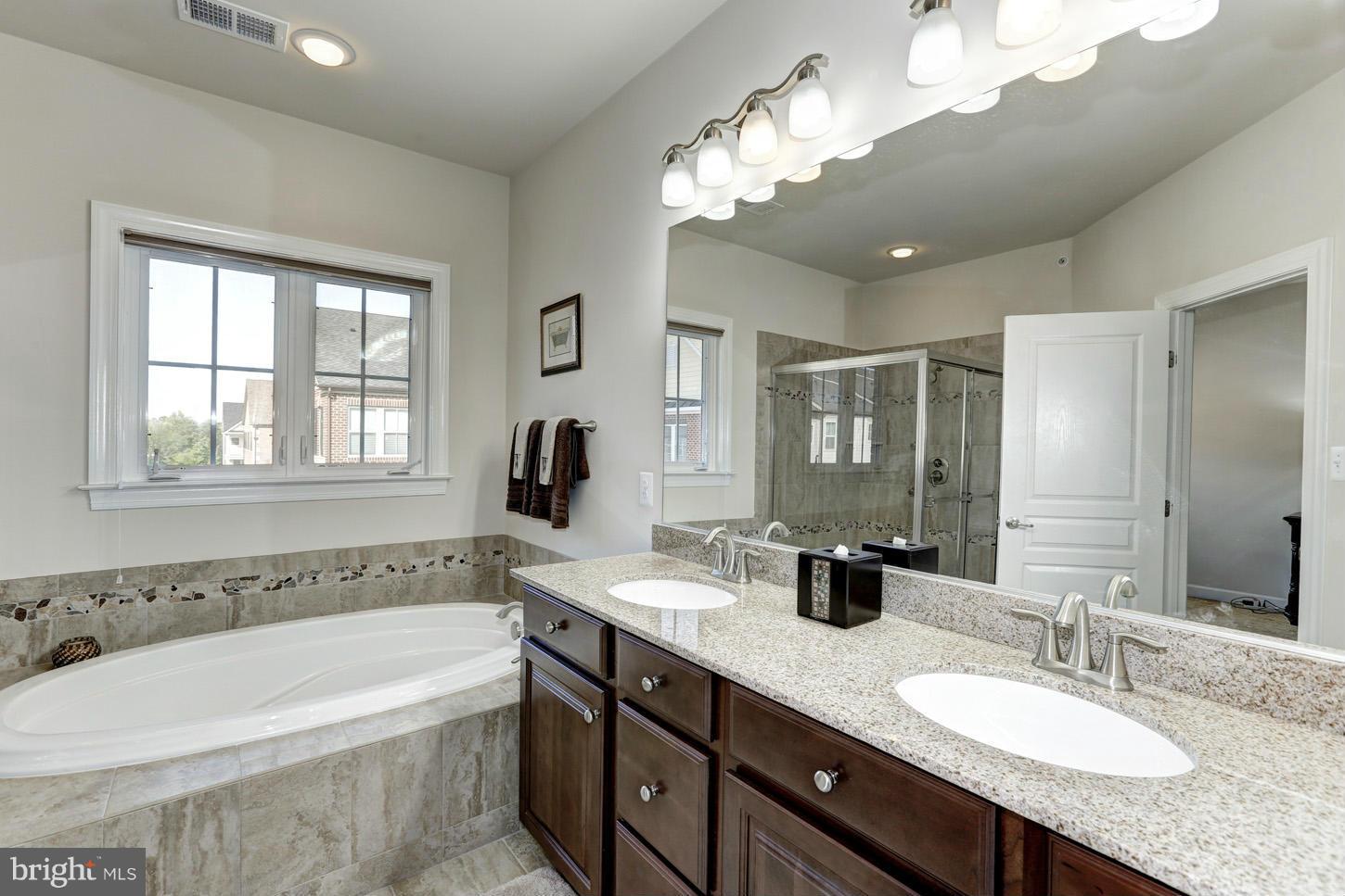 PARKLANDS AT WATKINS MILL - Residential