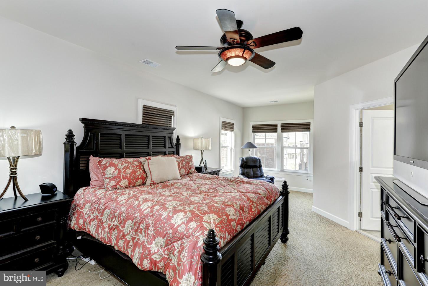 PARKLANDS AT WATKINS MILL - Residential