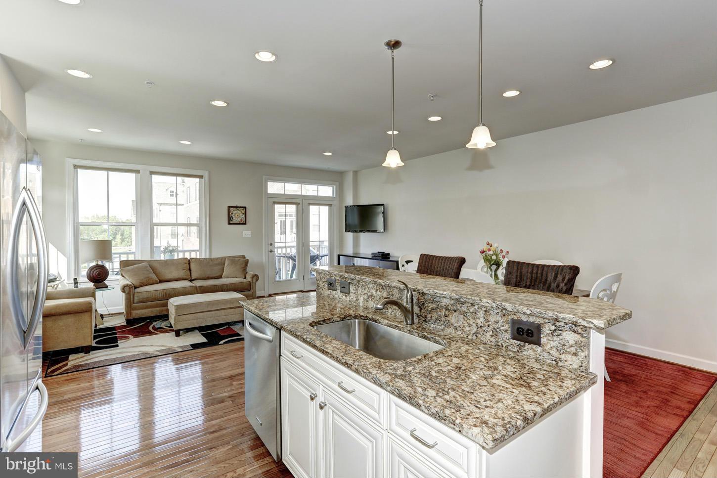 PARKLANDS AT WATKINS MILL - Residential