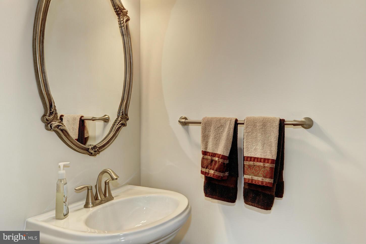 PARKLANDS AT WATKINS MILL - Residential