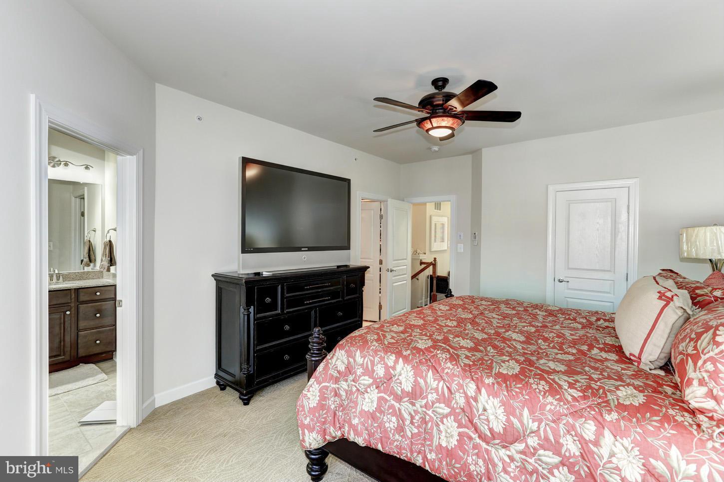 PARKLANDS AT WATKINS MILL - Residential