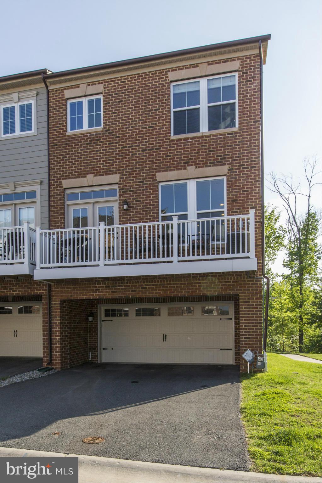 PARKLANDS AT WATKINS MILL - Residential