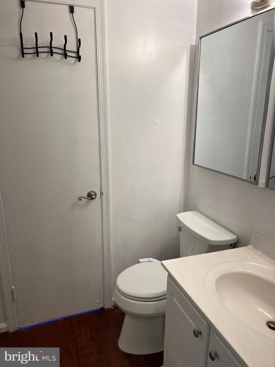 FLOWER HILL - Residential Lease