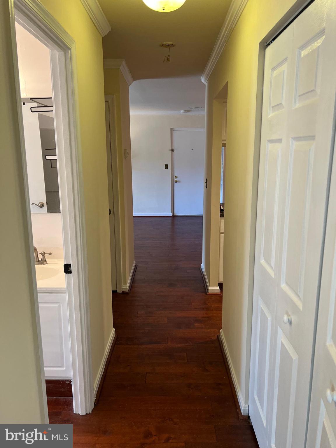 FLOWER HILL - Residential Lease