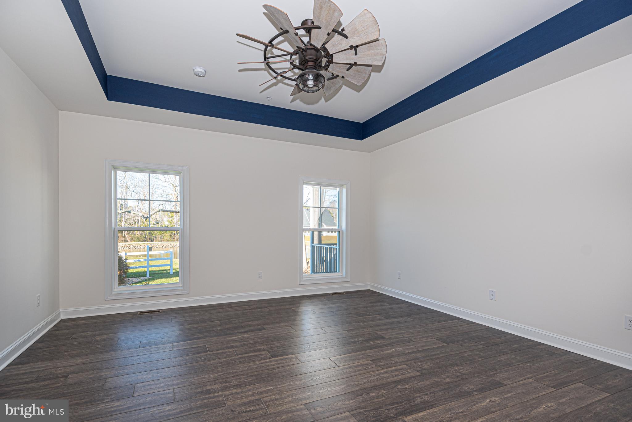 RIVER RUN - Residential