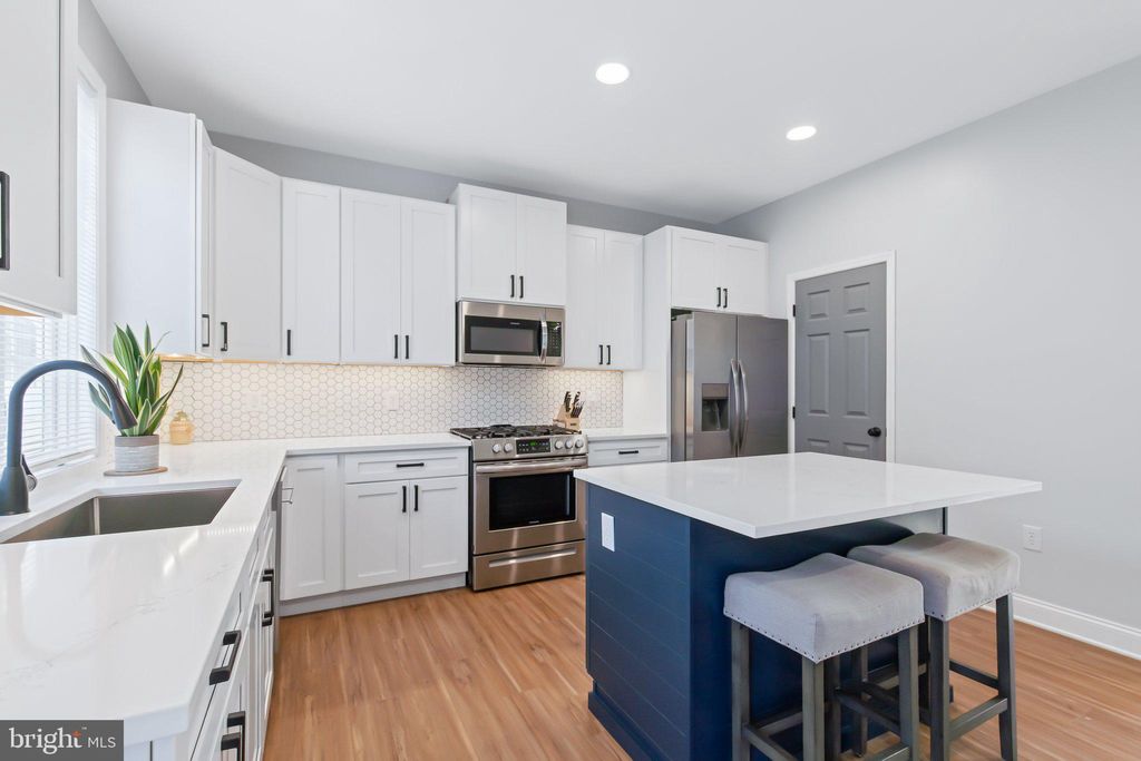 Photo of 194 N Melhorn Drive, MOUNT JOY, PA 17552 (MLS # PALA2060982)