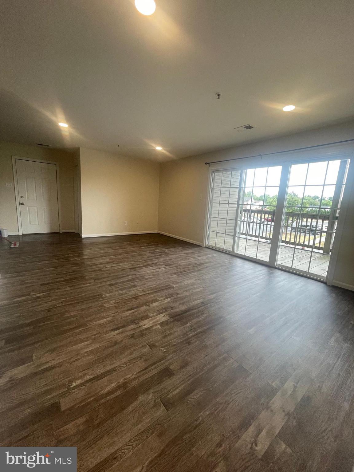 PARK PLACE CONDOMINIUMS - Residential Lease