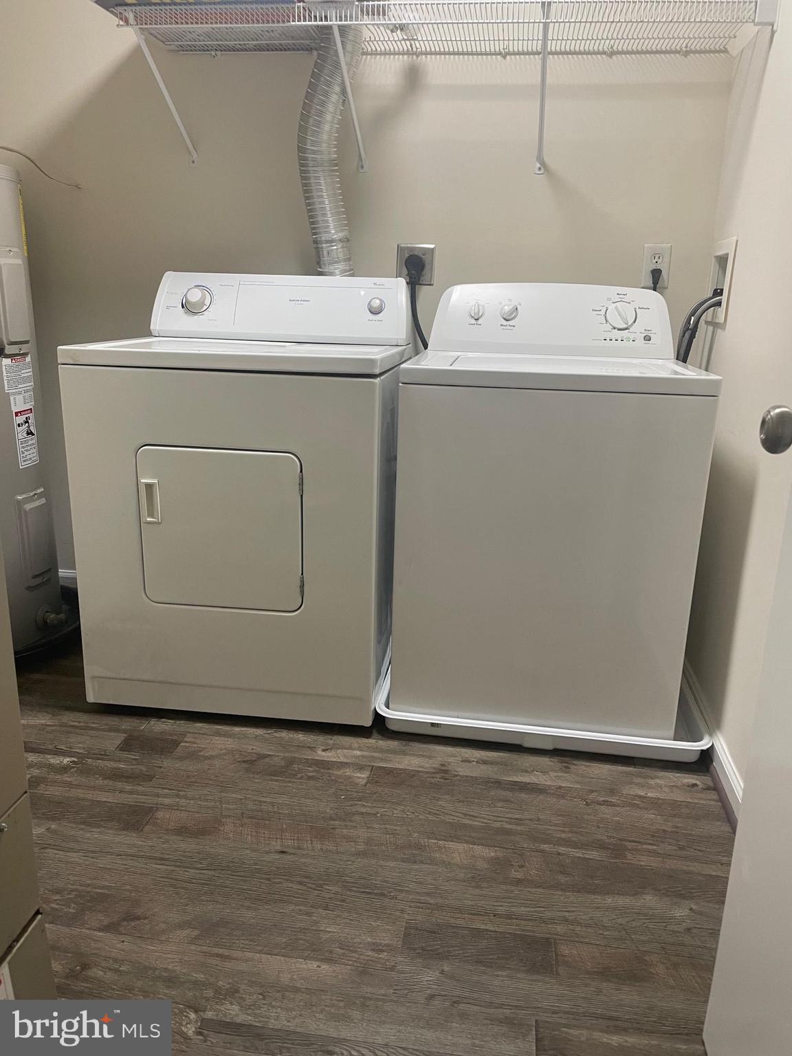 PARK PLACE CONDOMINIUMS - Residential Lease