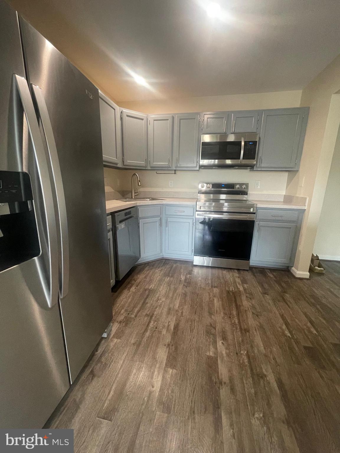 PARK PLACE CONDOMINIUMS - Residential Lease