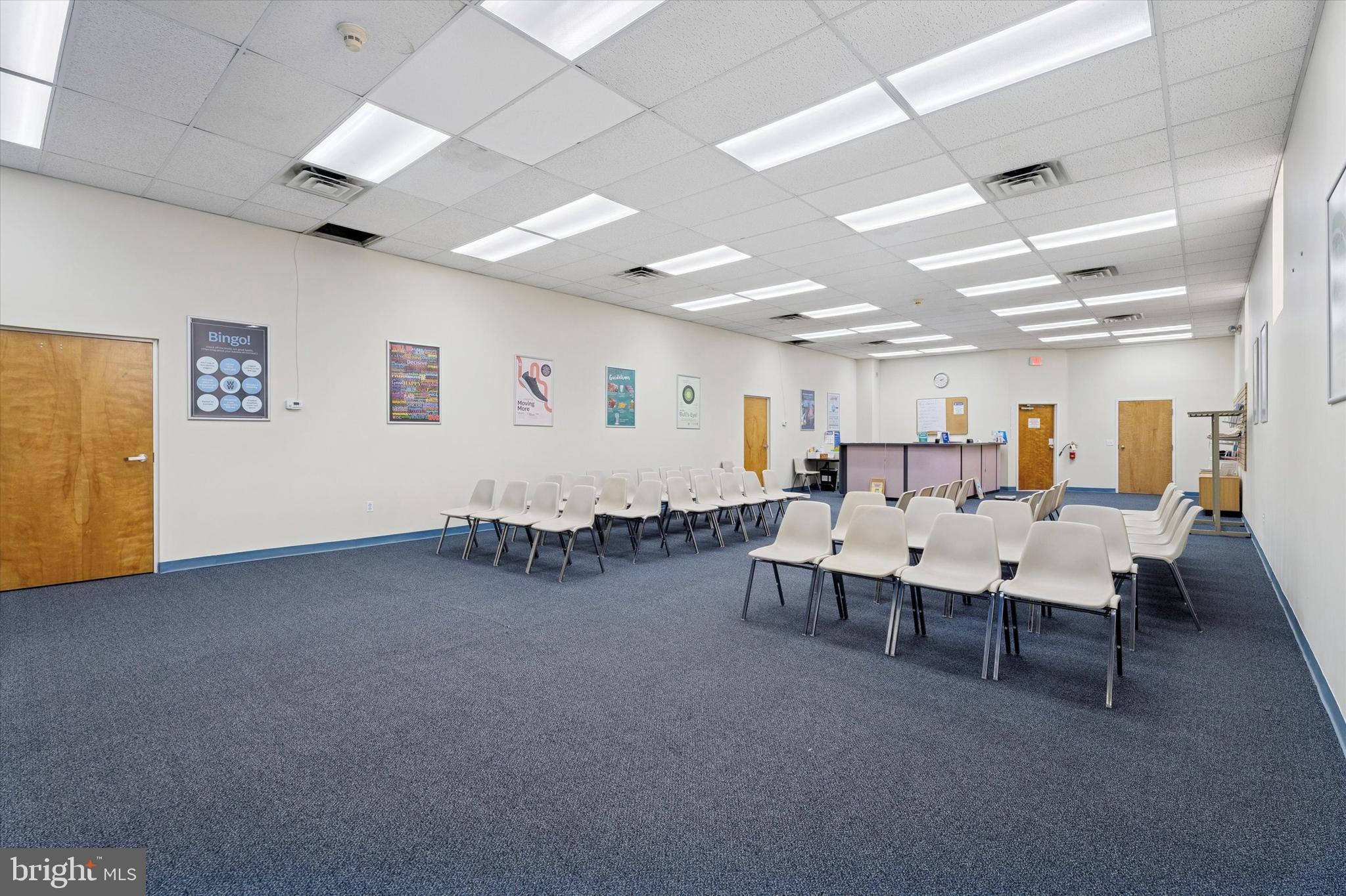 GLENSIDE - Commercial Sale