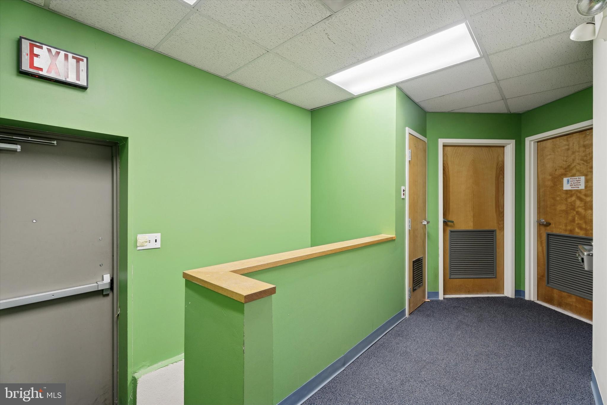 GLENSIDE - Commercial Sale