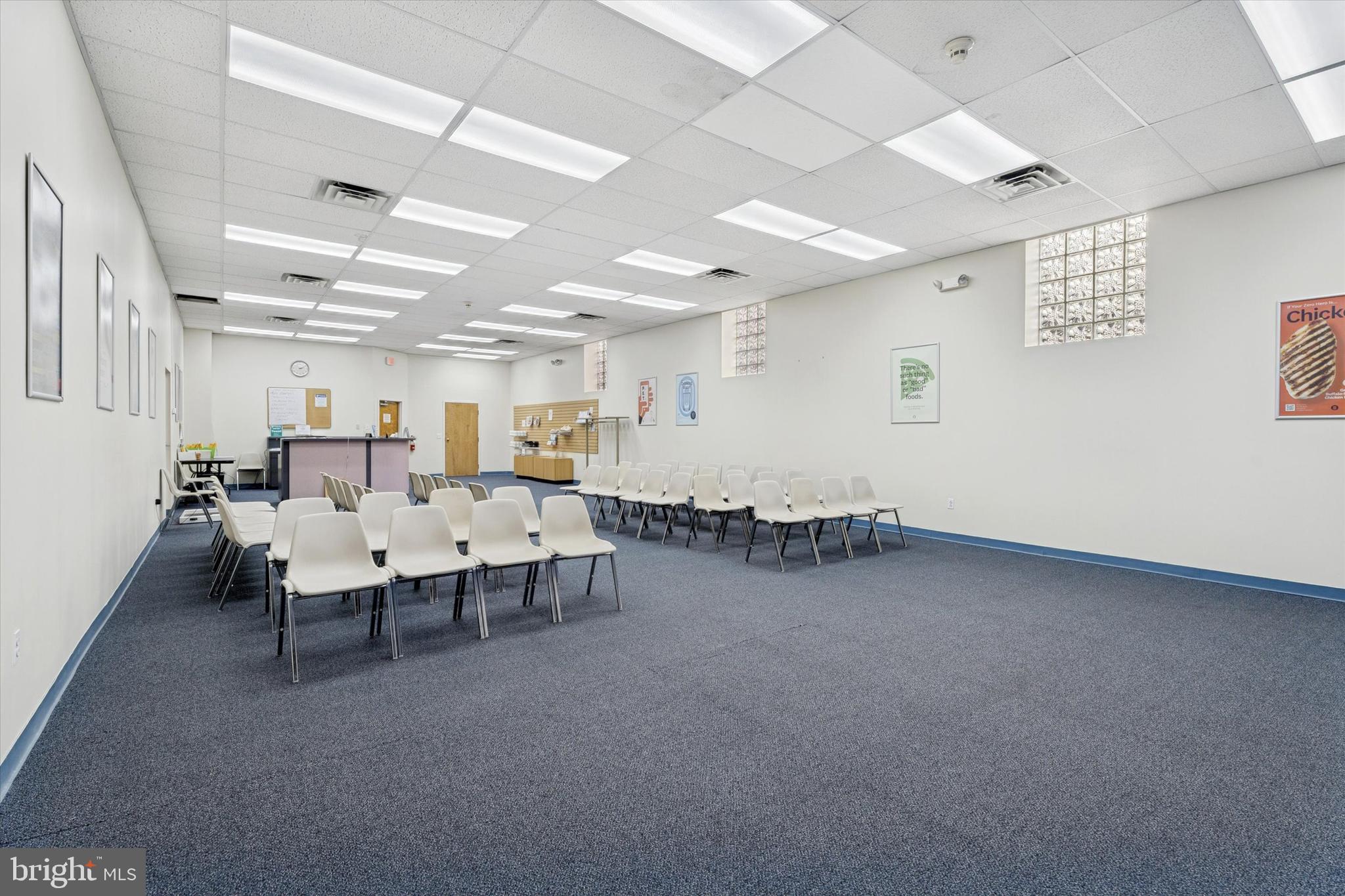 GLENSIDE - Commercial Sale