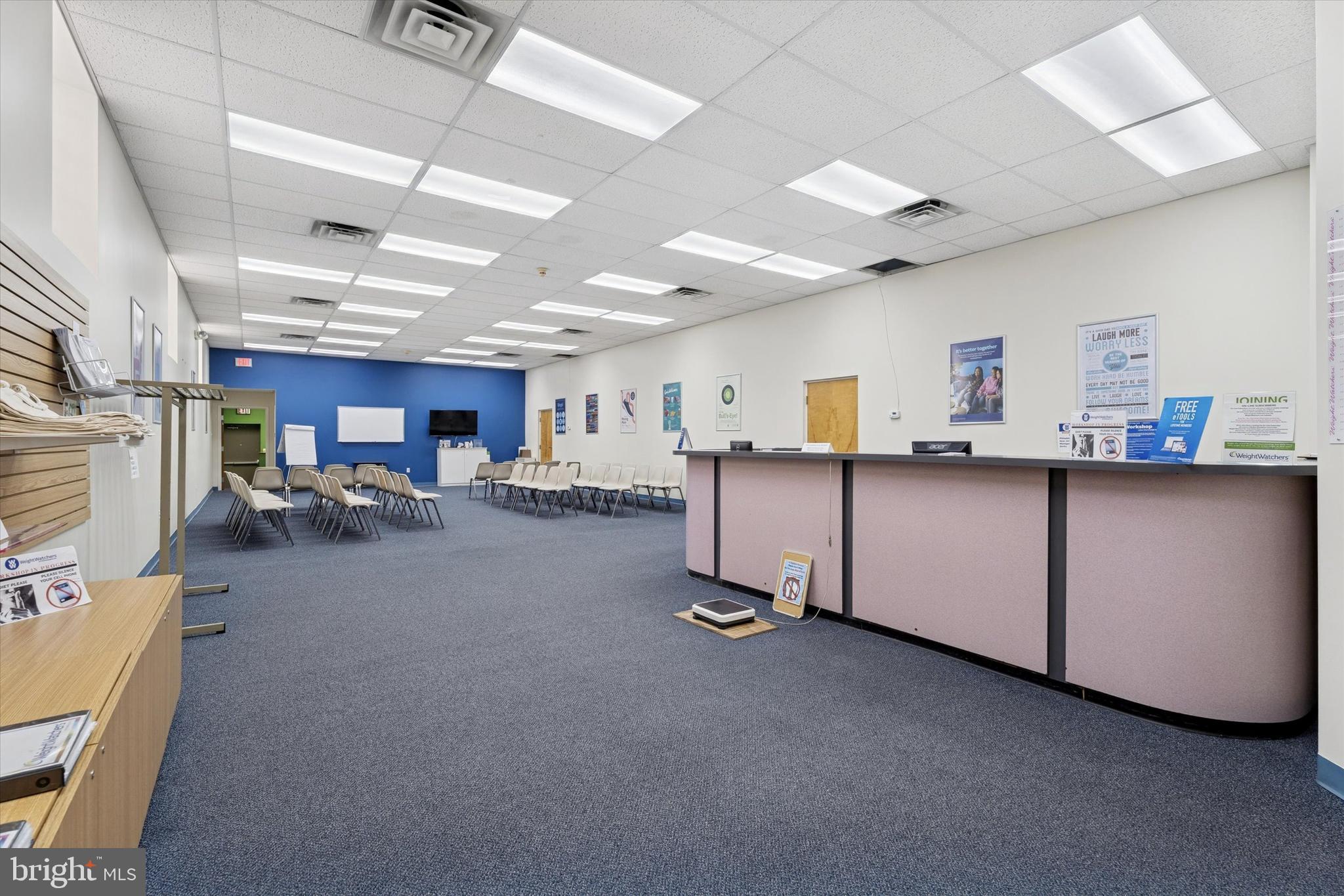 GLENSIDE - Commercial Sale