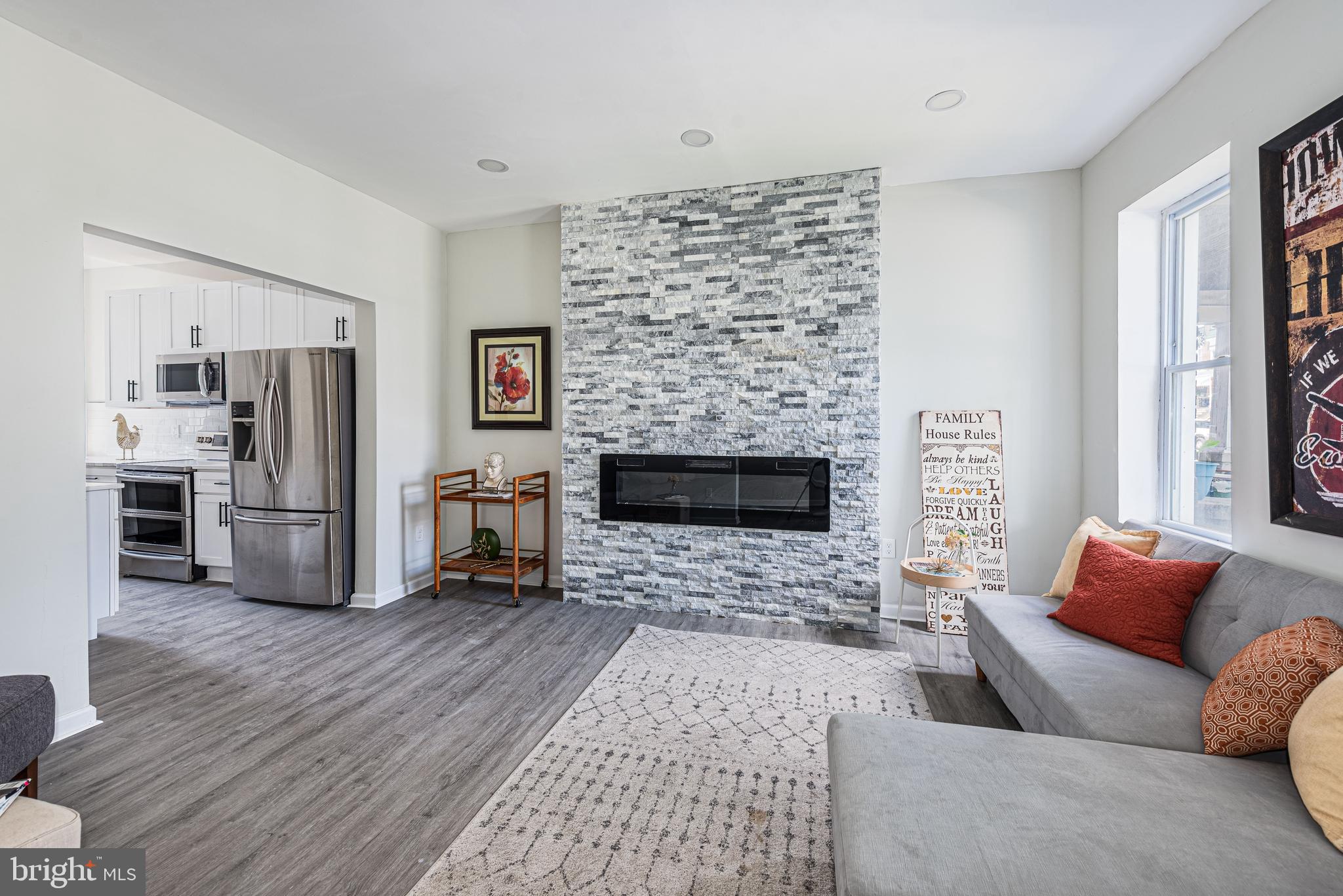 ROSEMONT - Residential