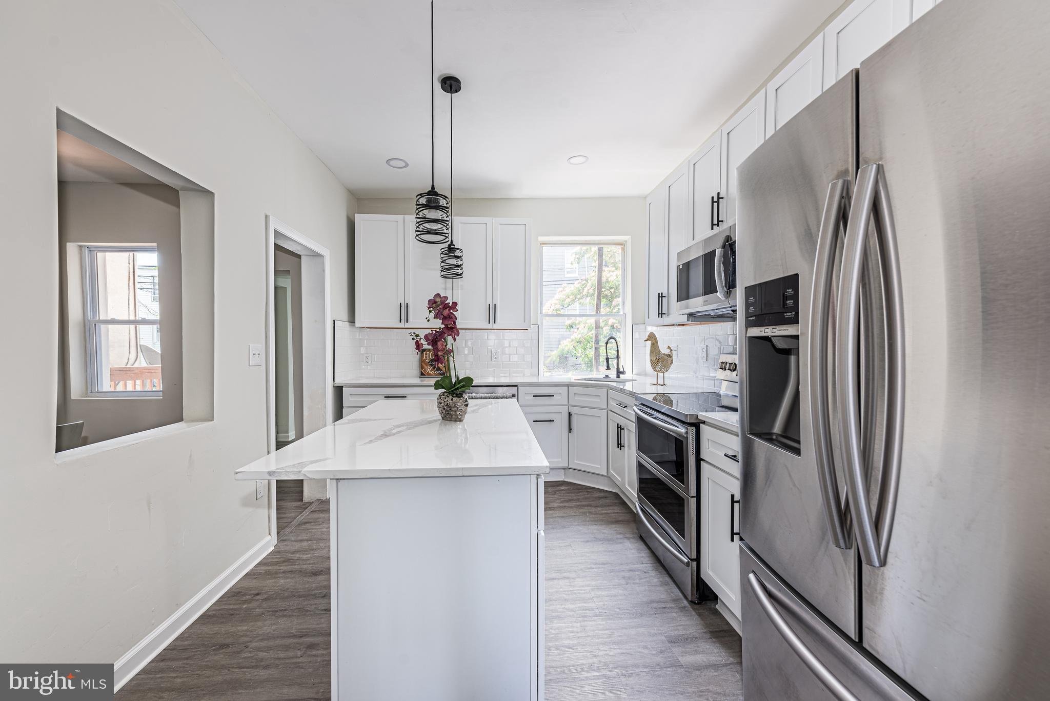 ROSEMONT - Residential