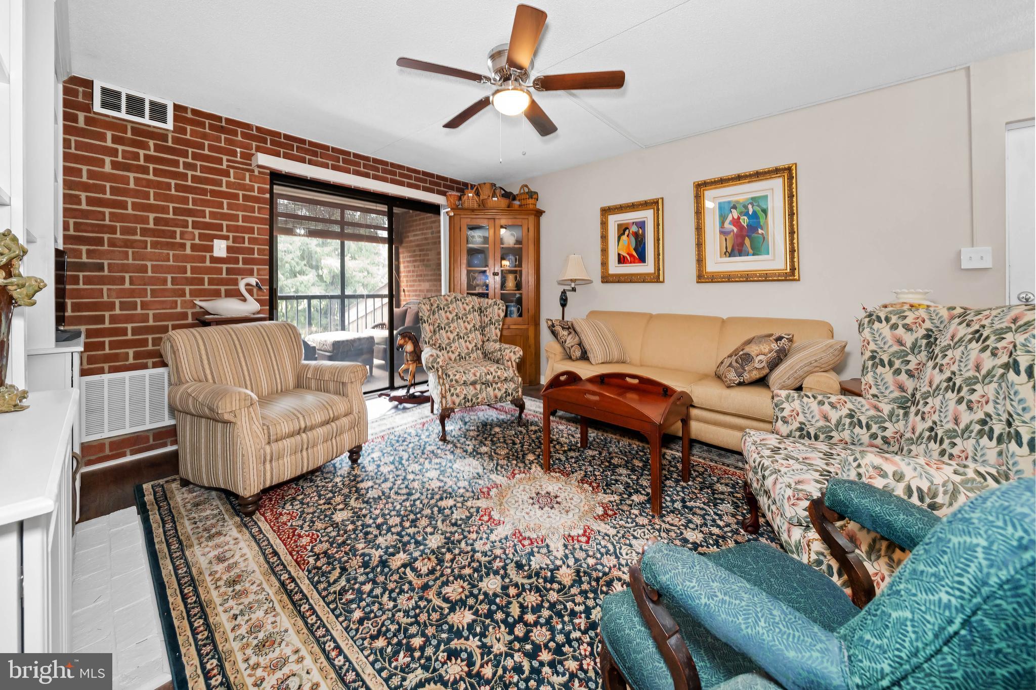 4700 LINDEN KNOLL DRIVE 425