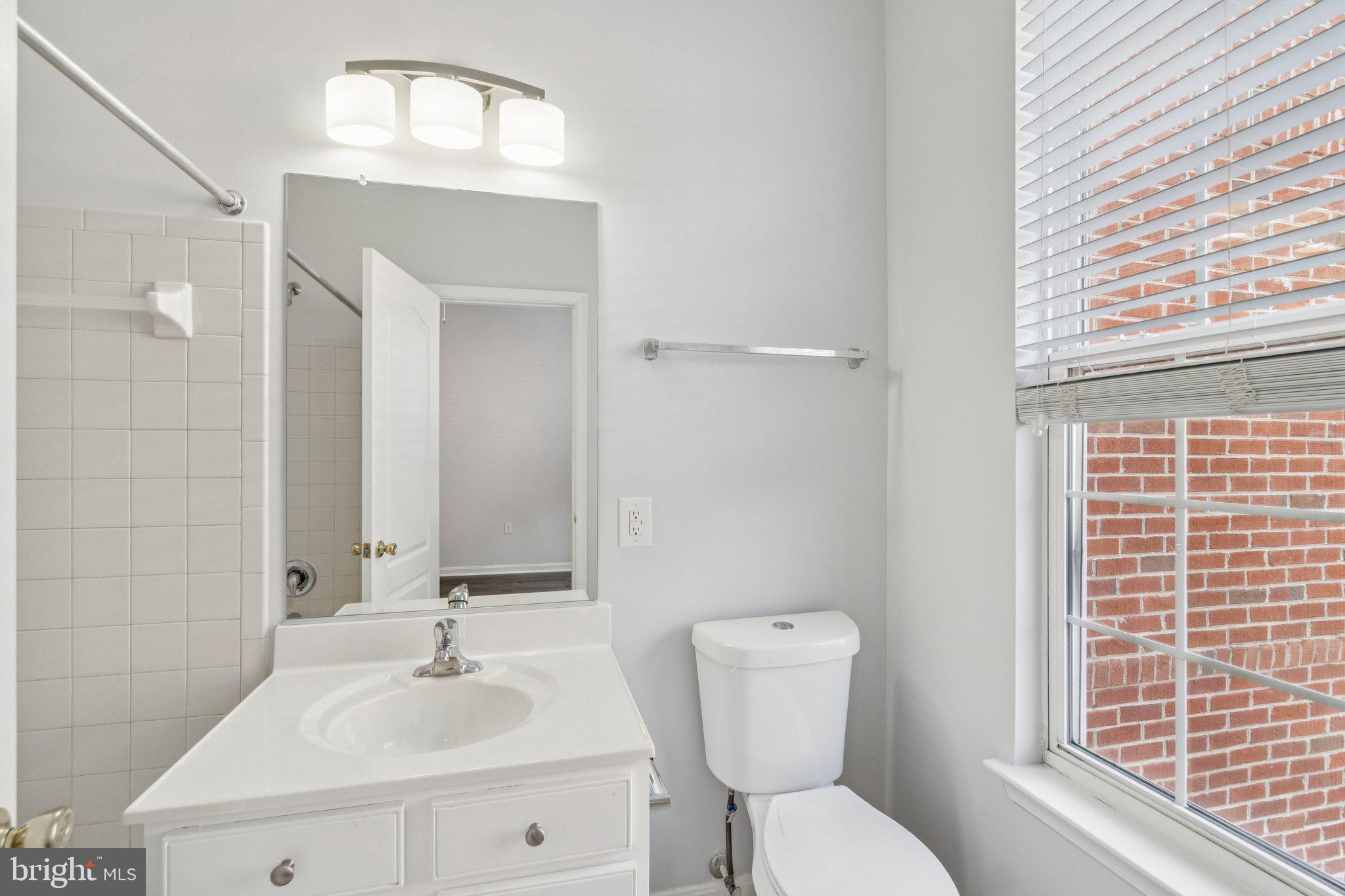 TOWN CENTER AT CAMP SPRINGS - Residential Lease