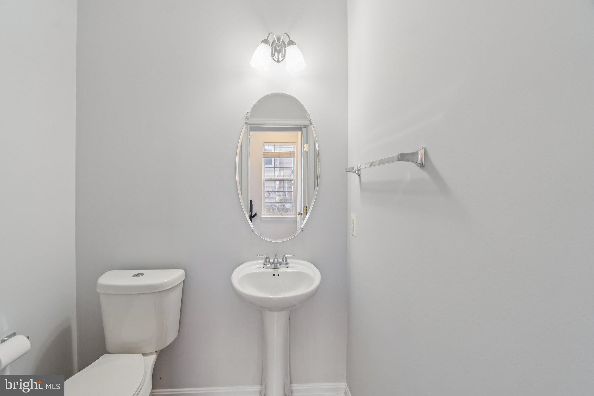 TOWN CENTER AT CAMP SPRINGS - Residential Lease