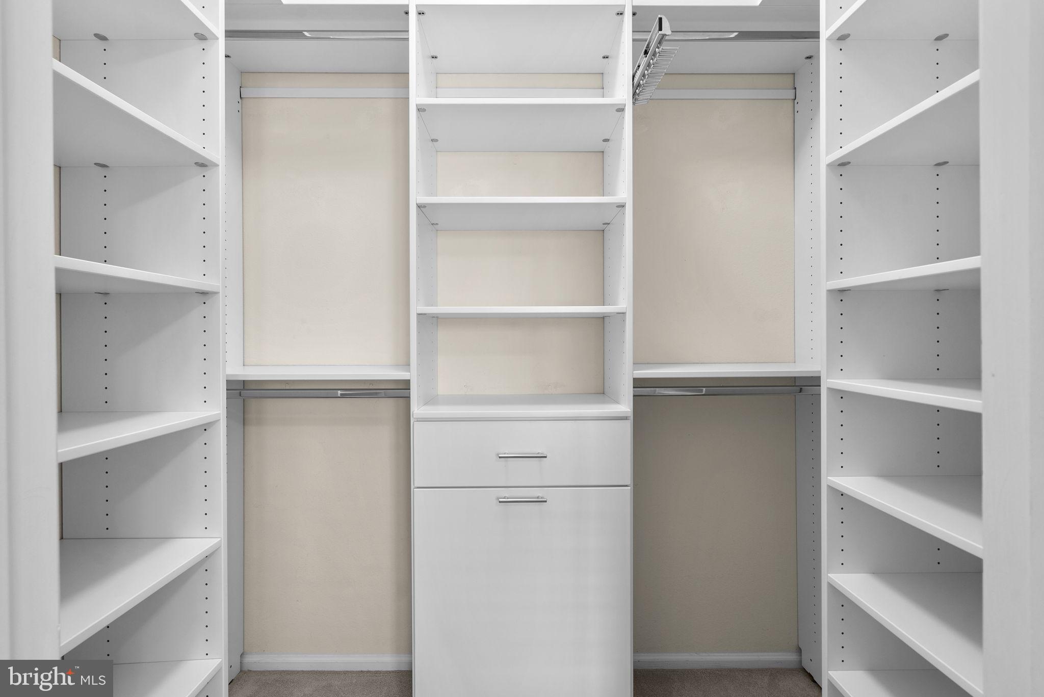 WHITE FLINT STATION - Residential