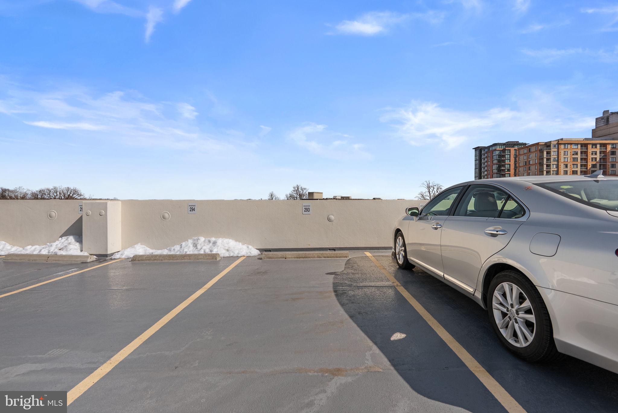 WHITE FLINT STATION - Residential