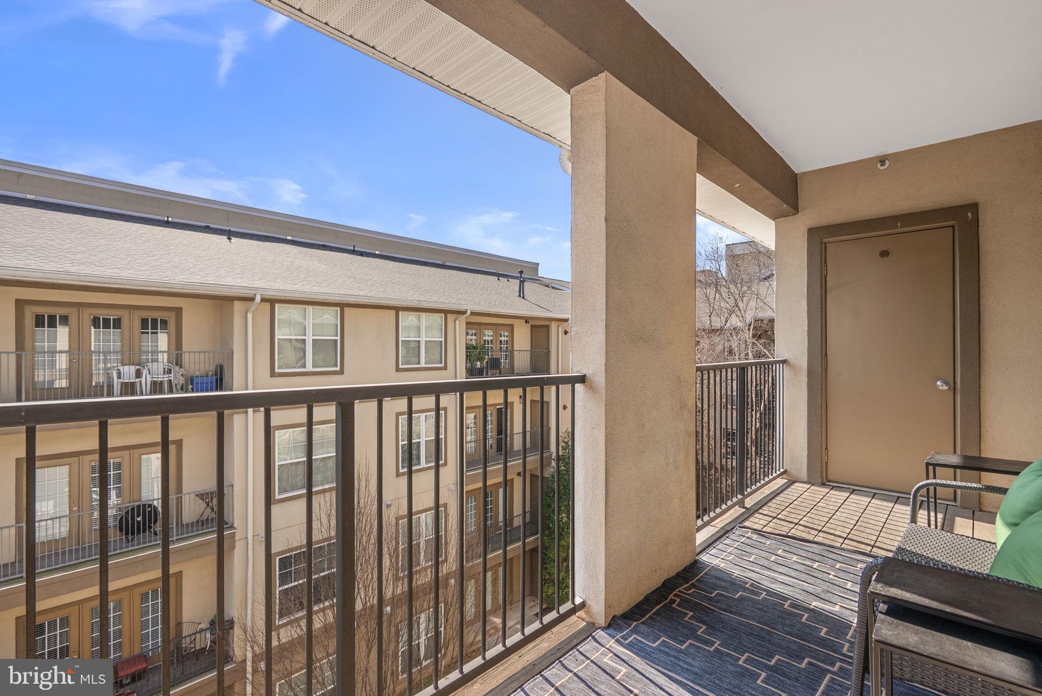 WHITE FLINT STATION - Residential