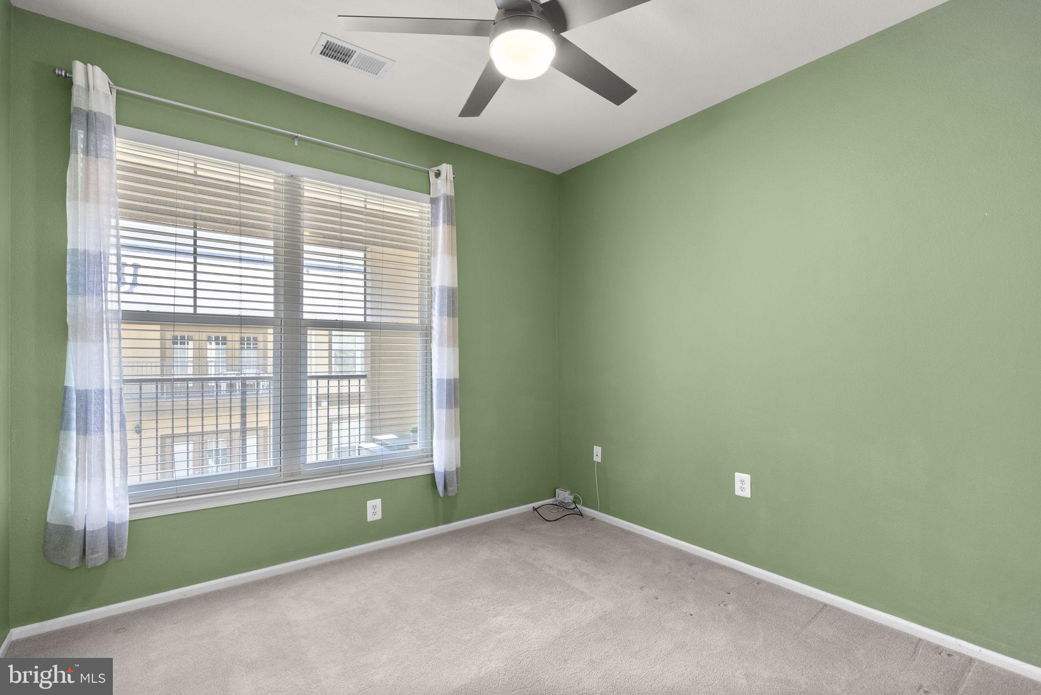 WHITE FLINT STATION - Residential