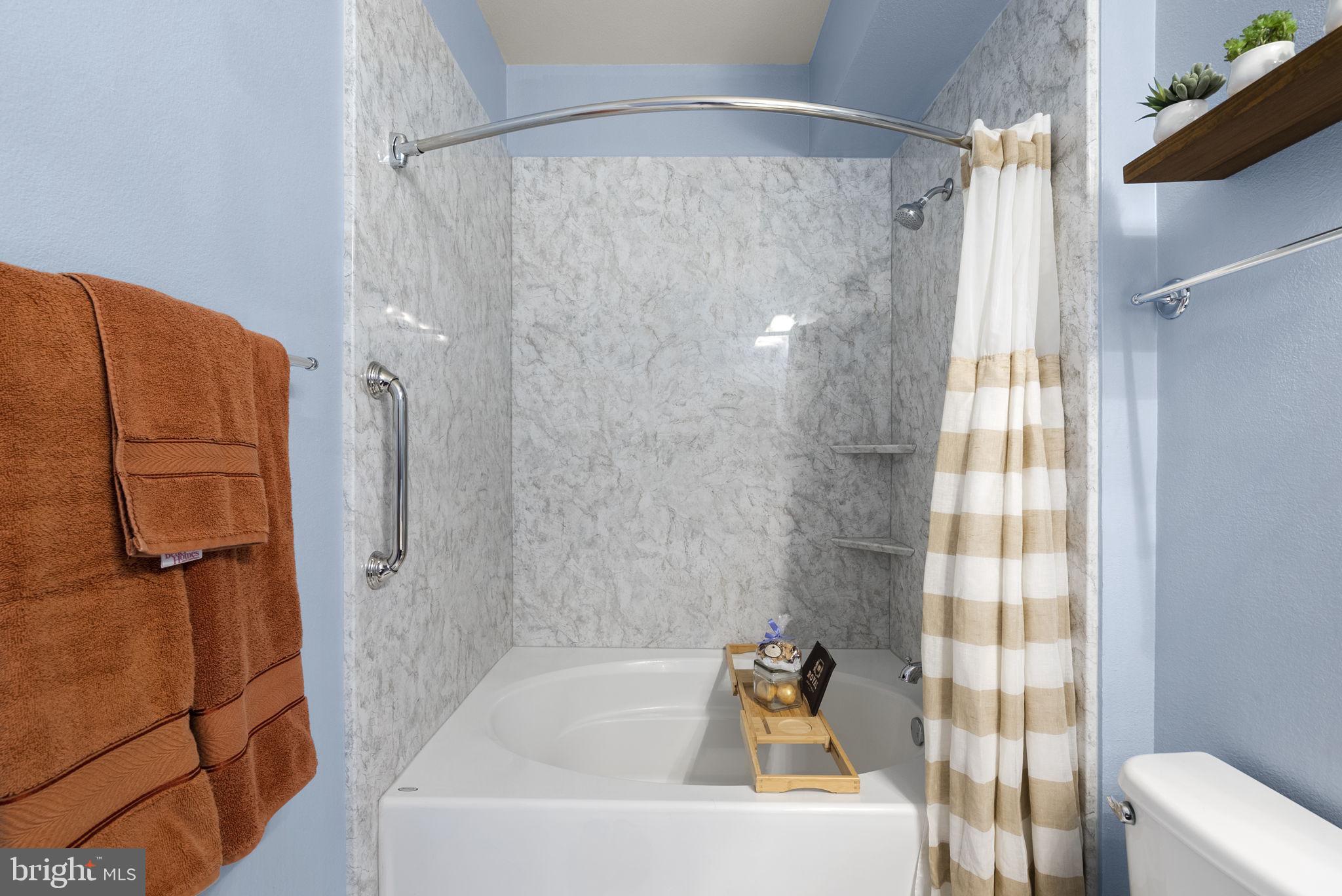 WHITE FLINT STATION - Residential