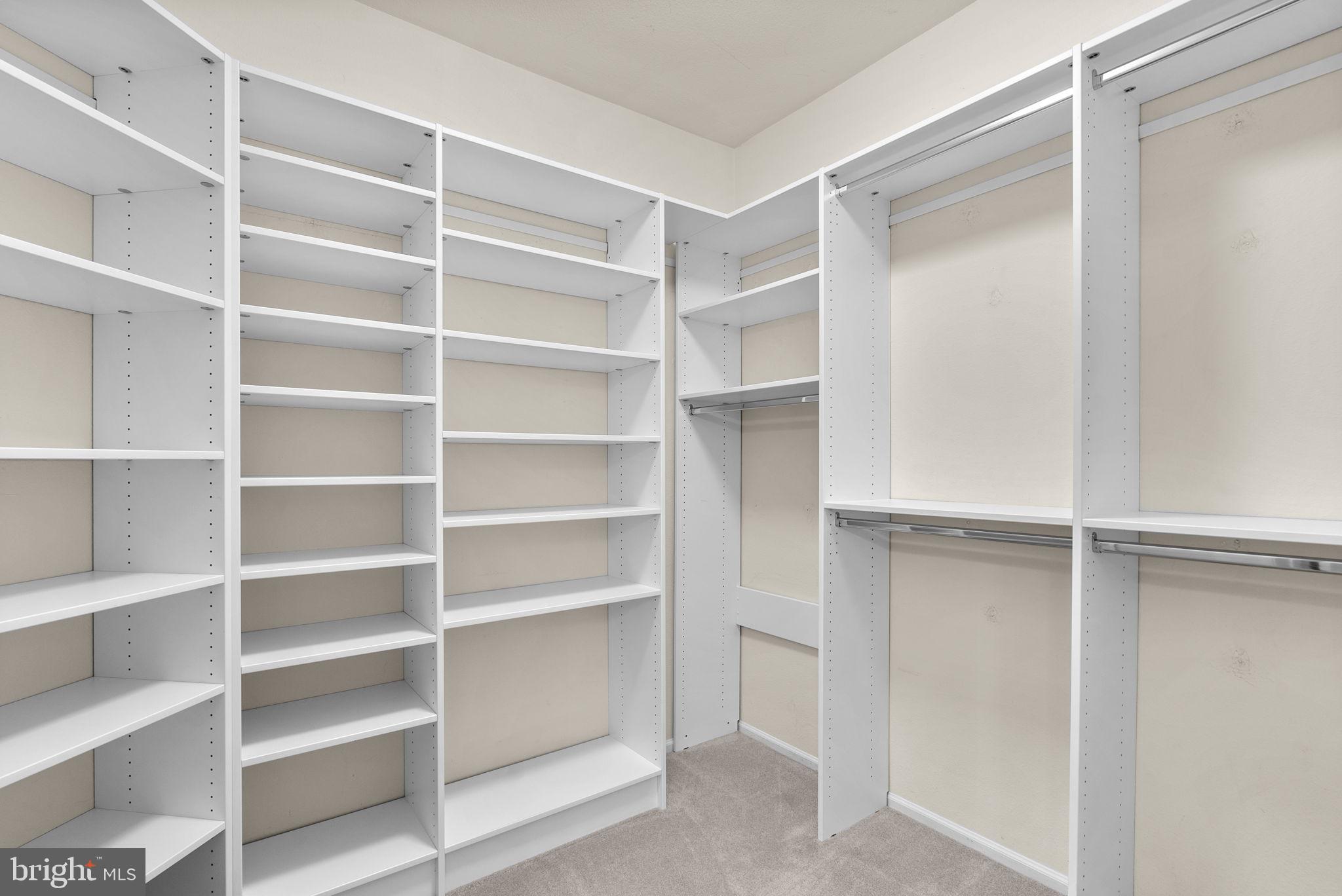 WHITE FLINT STATION - Residential