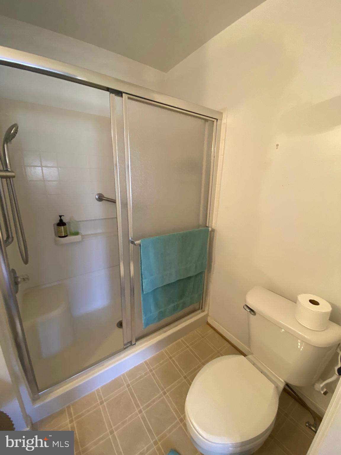 MAPLES SENIOR HOUSING LA - Residential