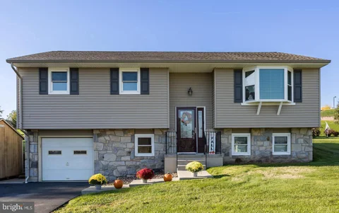 1044 E 4th Street, Birdsboro, PA 19508 - MLS#: PABK2072486