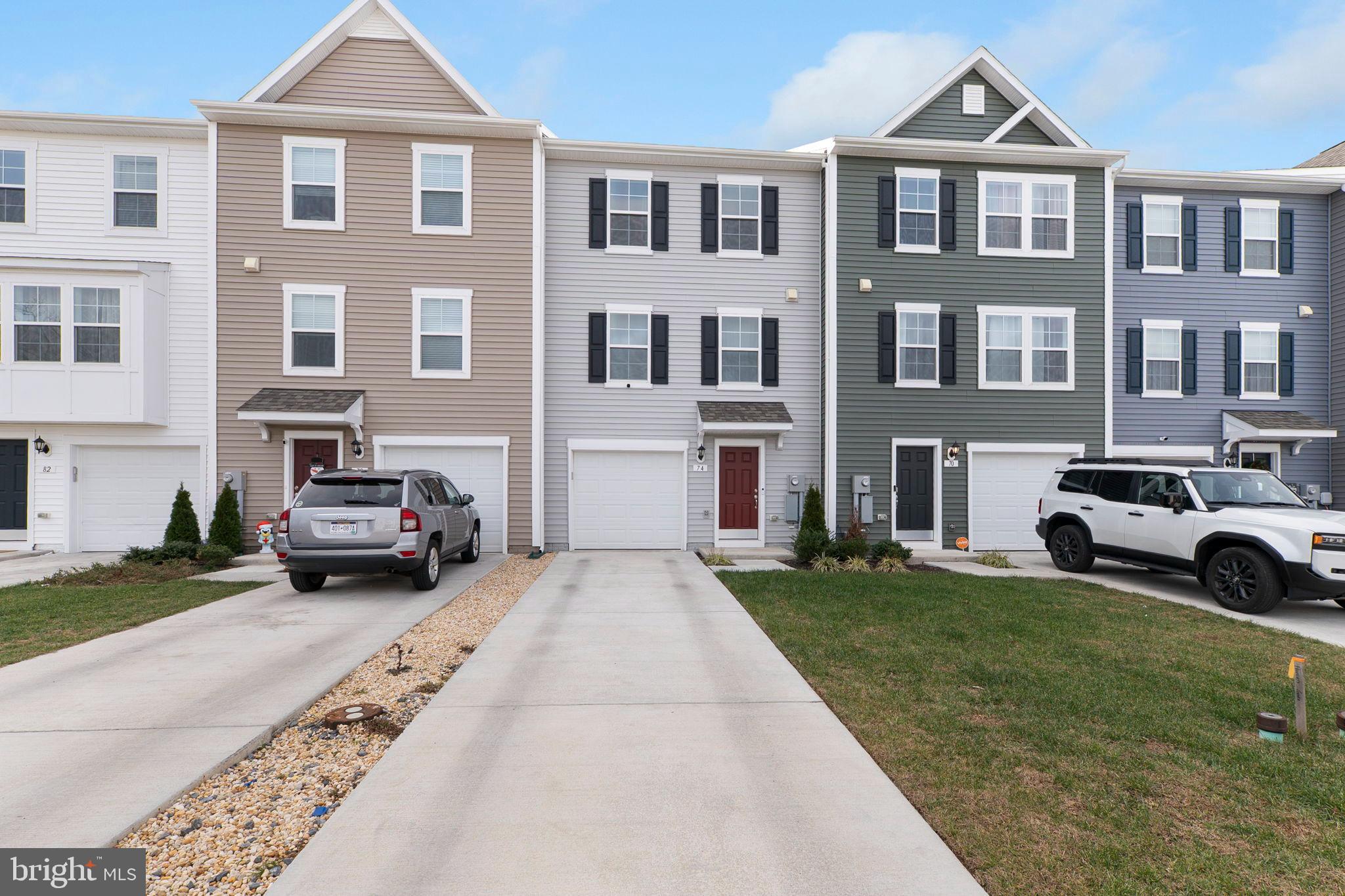 MCCAULEY CROSSING - Residential