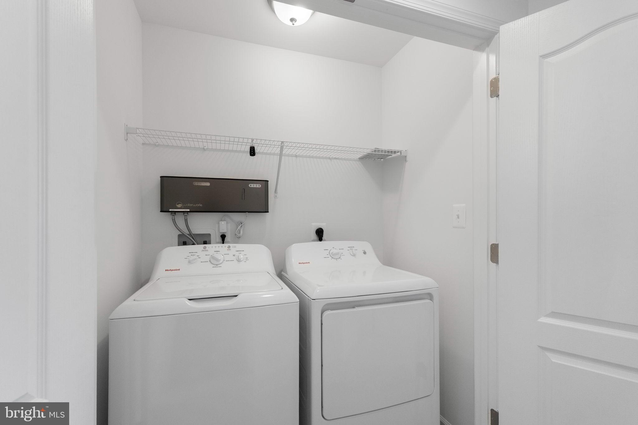 MCCAULEY CROSSING - Residential