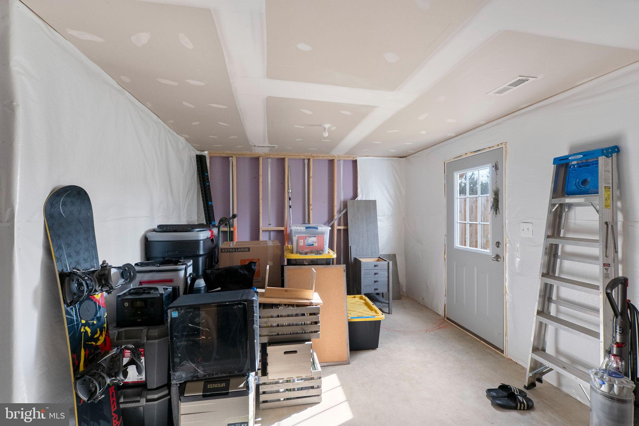 MCCAULEY CROSSING - Residential