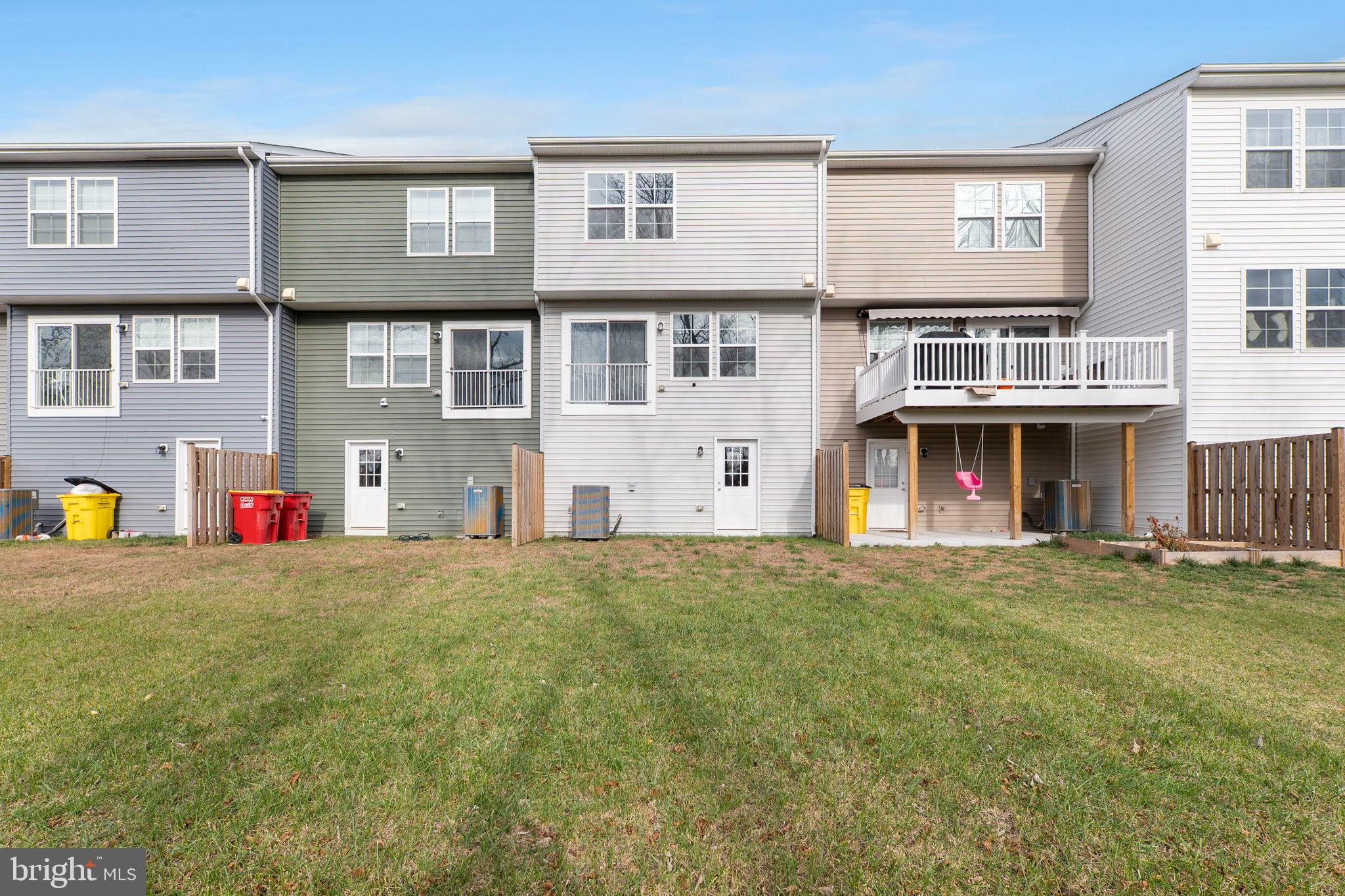 MCCAULEY CROSSING - Residential