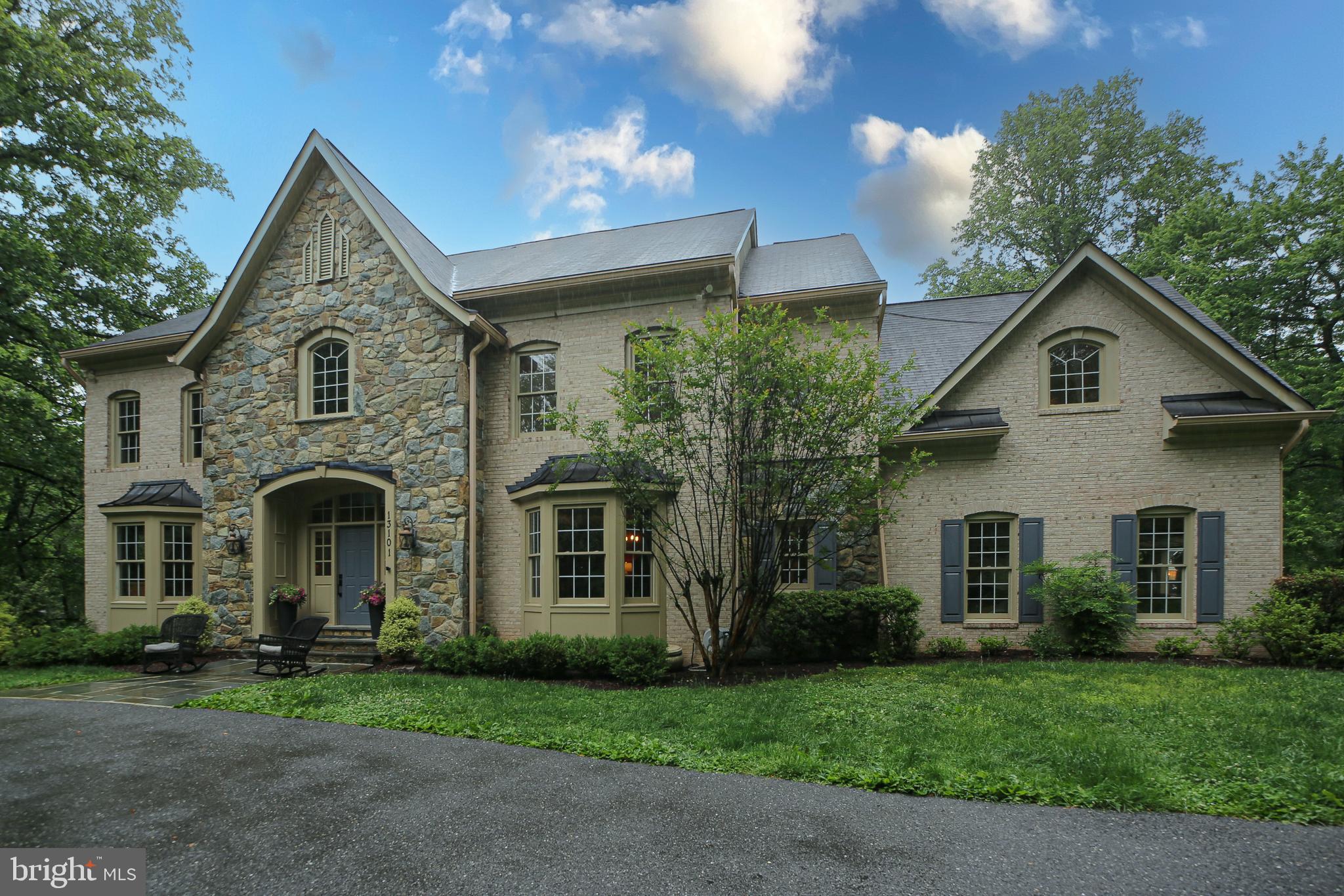 GLEN HILLS - Residential