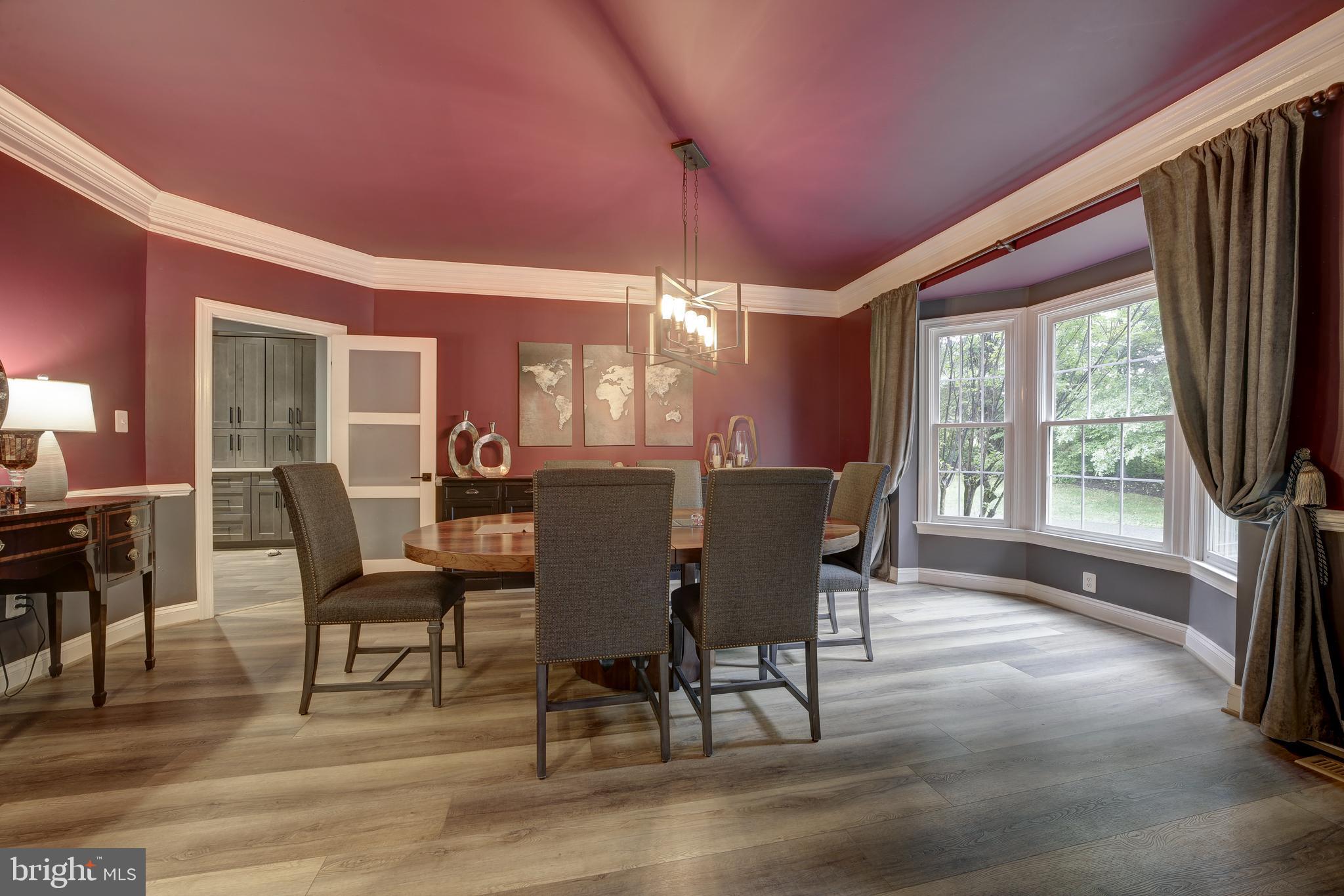 GLEN HILLS - Residential